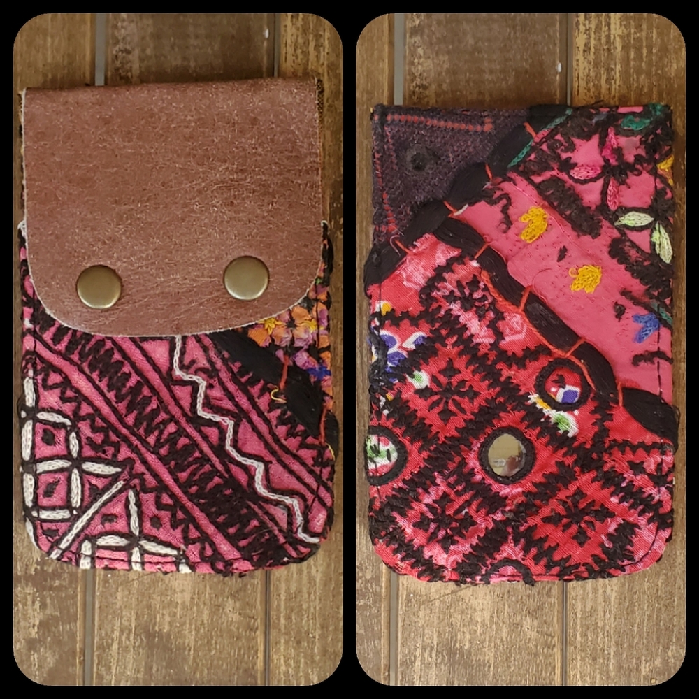 ๐ง ๐ณ Free People Boho Embroidered Repurposed vtg banjara hippie Wallet card case